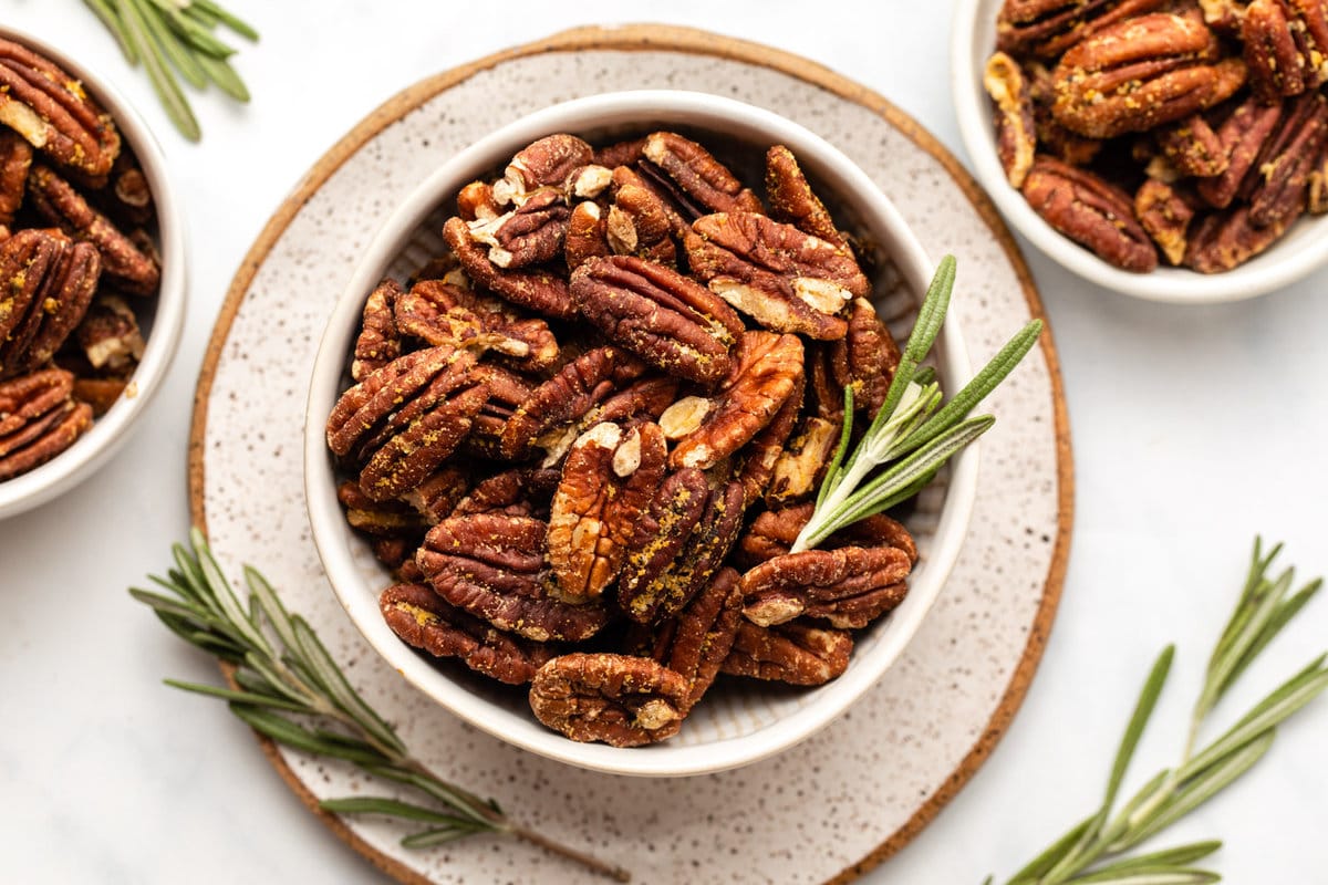 Roasted Rosemary Pecans